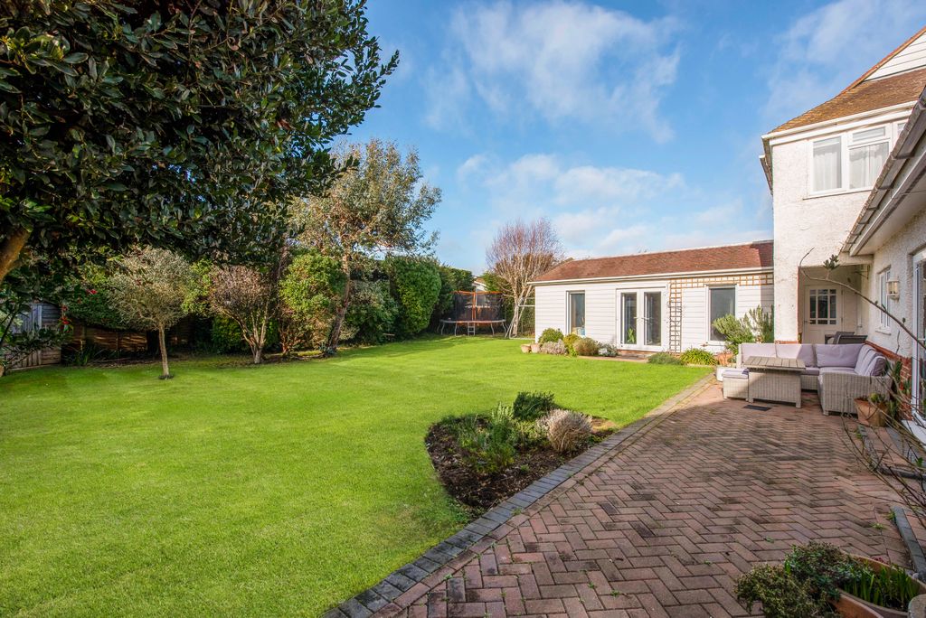 Additional image 28 of 5 bed detached house for saleFirst Avenue, Felpham PO22