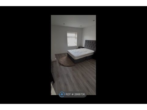 Russell St, Reading RG1, Studio to rent