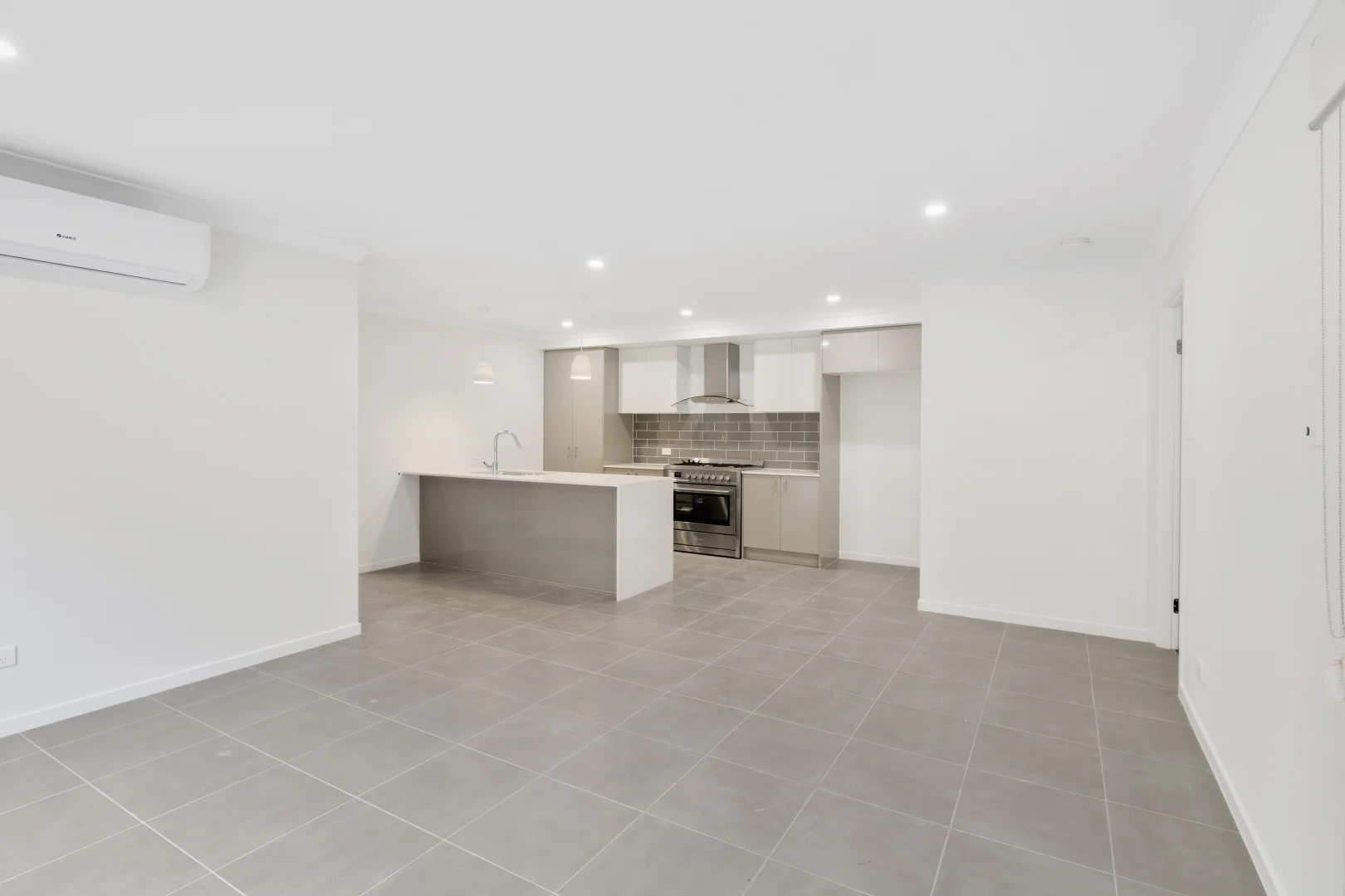 Additional image 3 of 1/22 Edinburgh Street, Ripley QLD 4306
