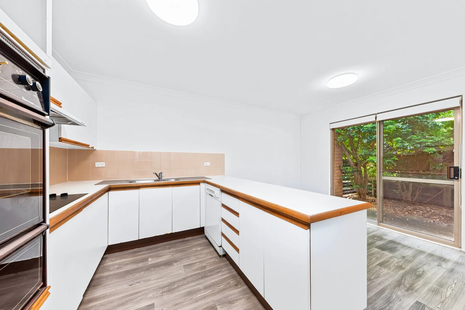 Additional image 7 of 8/3-9A Beach Street, Tennyson Point NSW 2111