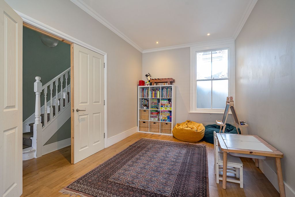 Additional image 8 of 4 bed detached house for saleYork Road, Brentford TW8