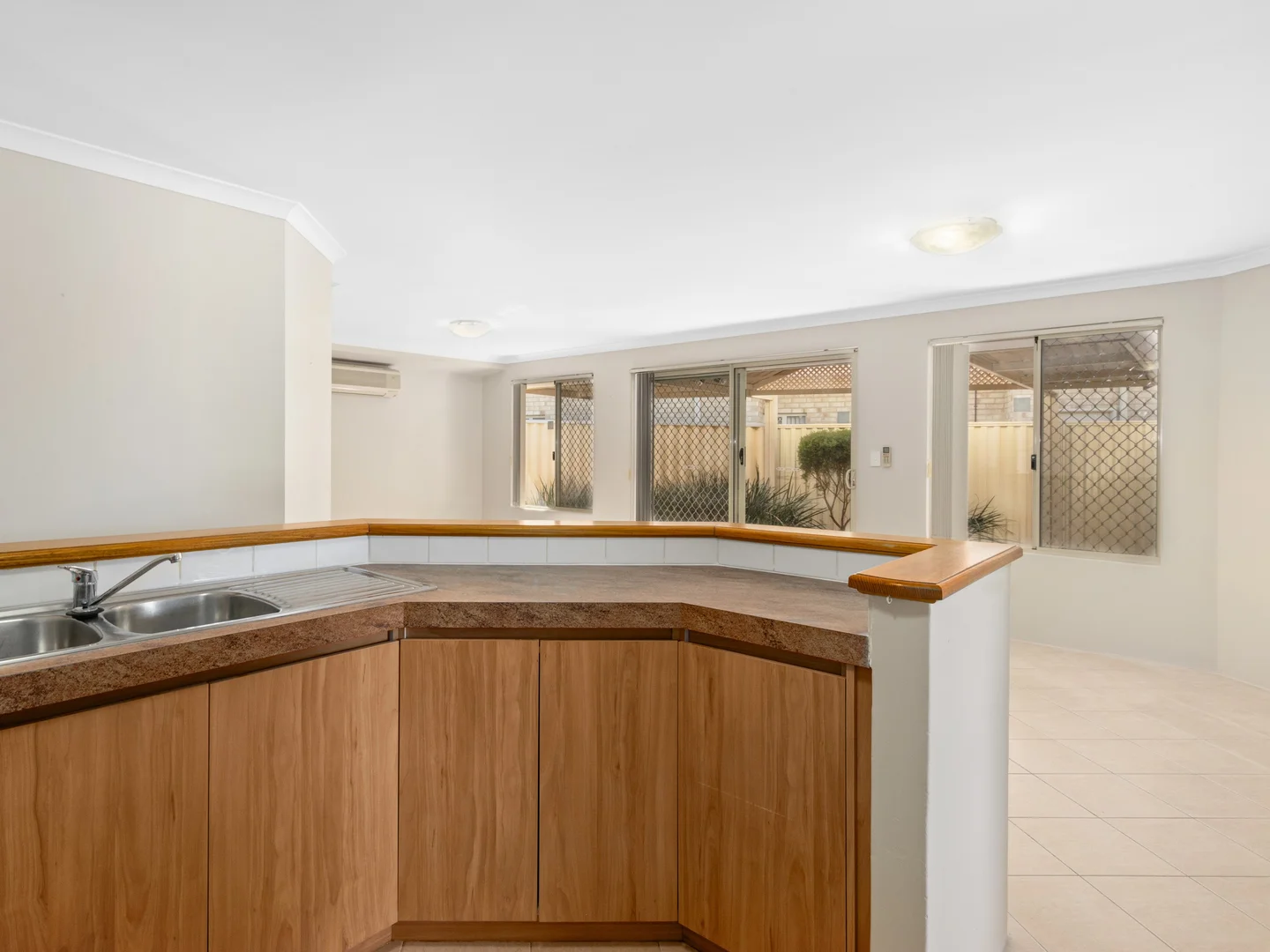 Additional image 18 of 45A Pitt Street, St James WA 6102