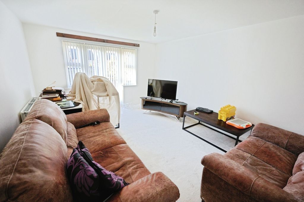 Additional image 2 of 4 bed detached house for saleMaling Close, Bishop Auckland DL14