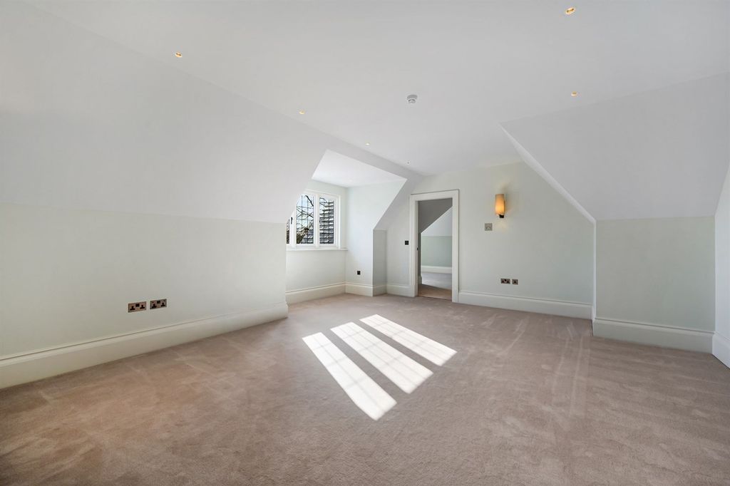 Additional image 27 of 7 bed detached house for saleBroadway, Hale WA15