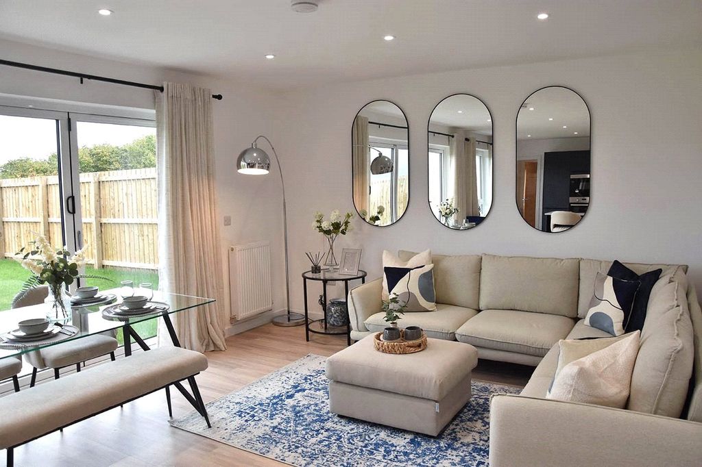 Additional image 2 of 5 bed detached house for saleCastle Gate, Airth FK2