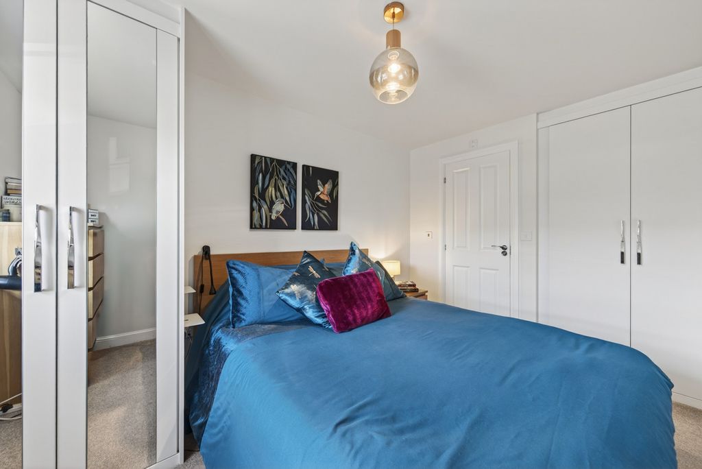 Additional image 10 of 3 bed semi-detached house for saleEmerald Close, Rugby CV22