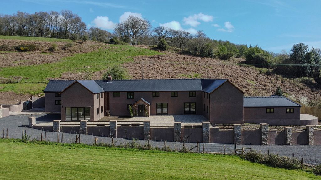 Additional image 2 of 7 bed detached house for saleWell Lane, Llanvair Discoed NP16