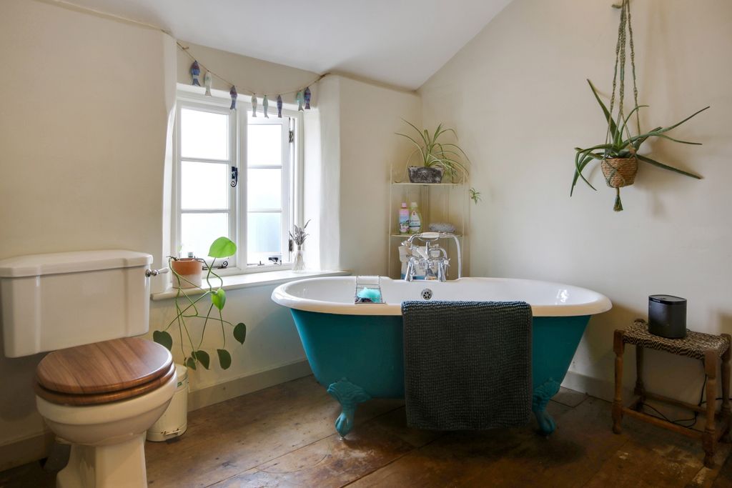 Additional image 17 of 3 bed end terrace house for saleEast Street, Braunton, Devon EX33