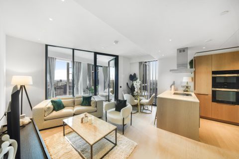 River Park Tower, London SW8