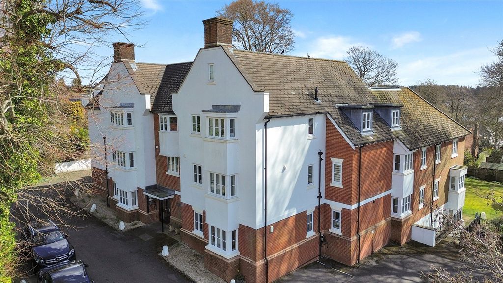 Additional image 2 of 2 bed flat for salePercy Gardens, Blandford Forum, Dorset DT11
