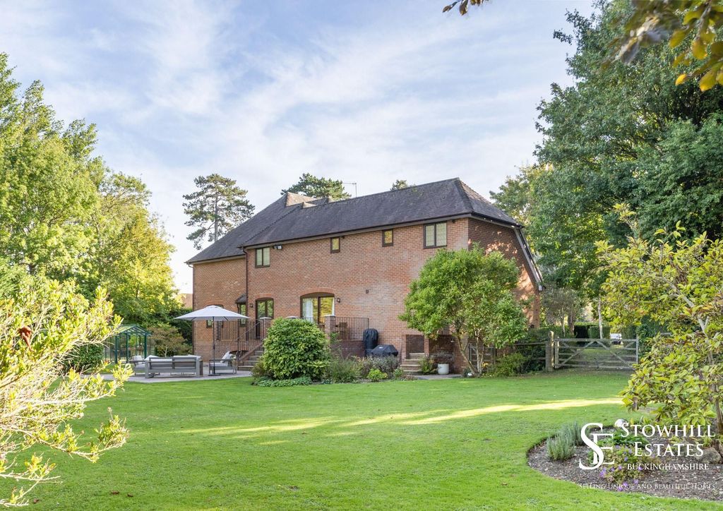Additional image 27 of 6 bed detached house for saleRiversdale, Bourne End SL8