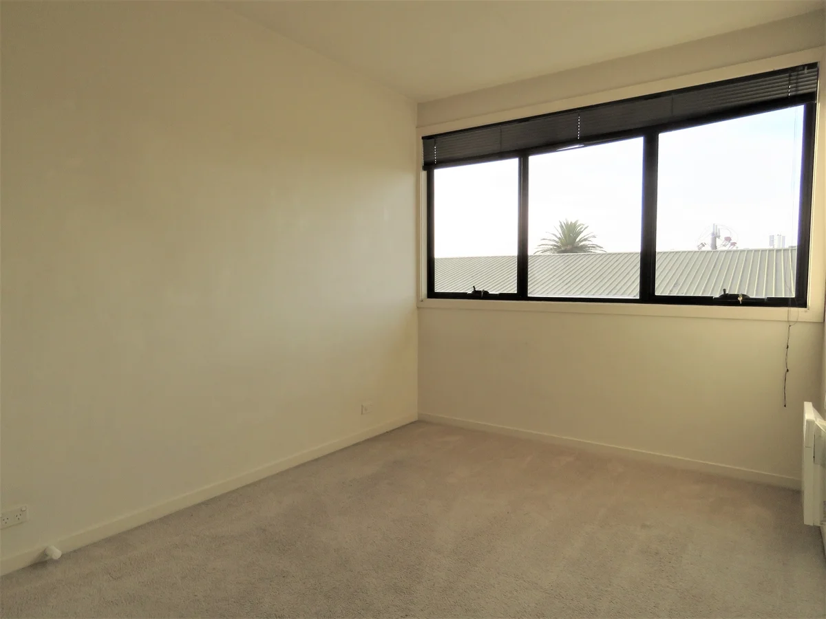 Additional image 4 of 6/108 Hotham Street, St Kilda East VIC 3183