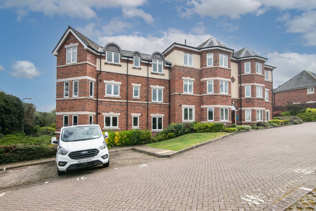 2 bed flat for saleStratford Gardens, Bromsgrove B60