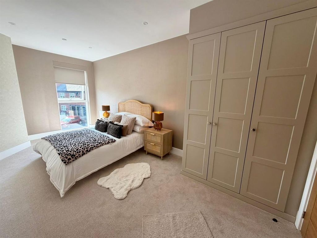 Additional image 8 of 2 bed flat for saleOld Coleham Court, Coleham, Shrewsbury SY3