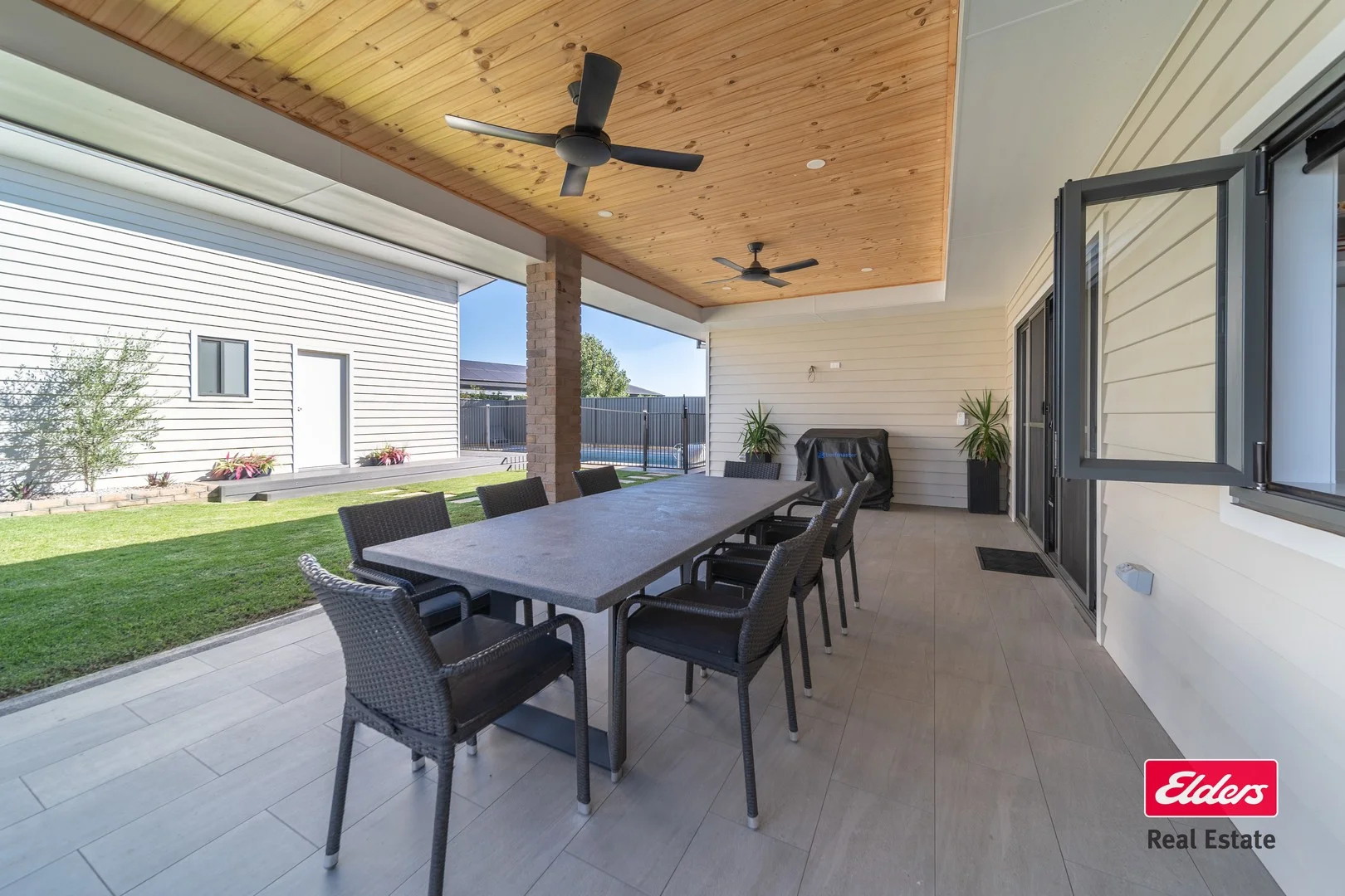 61 Waterway Crescent, Dubbo NSW 2830