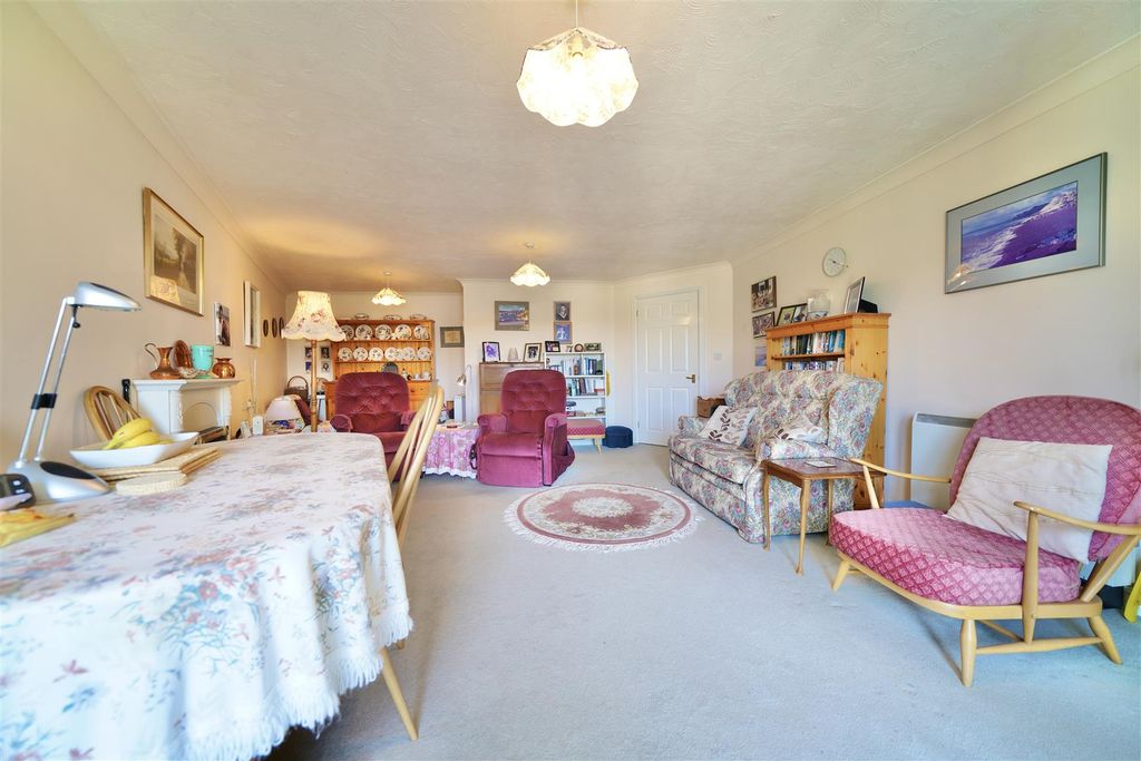 Additional image 8 of 1 bed flat for saleCommercial Road, Weymouth DT4