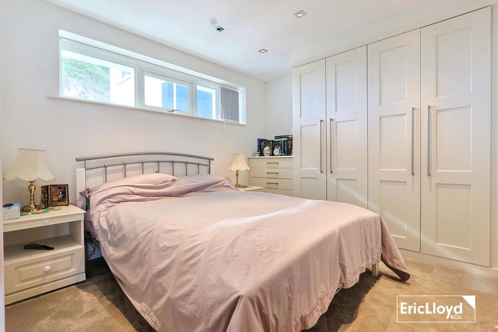 Additional image 7 of 2 bed flat for saleBlackball Lane, Brixham TQ5