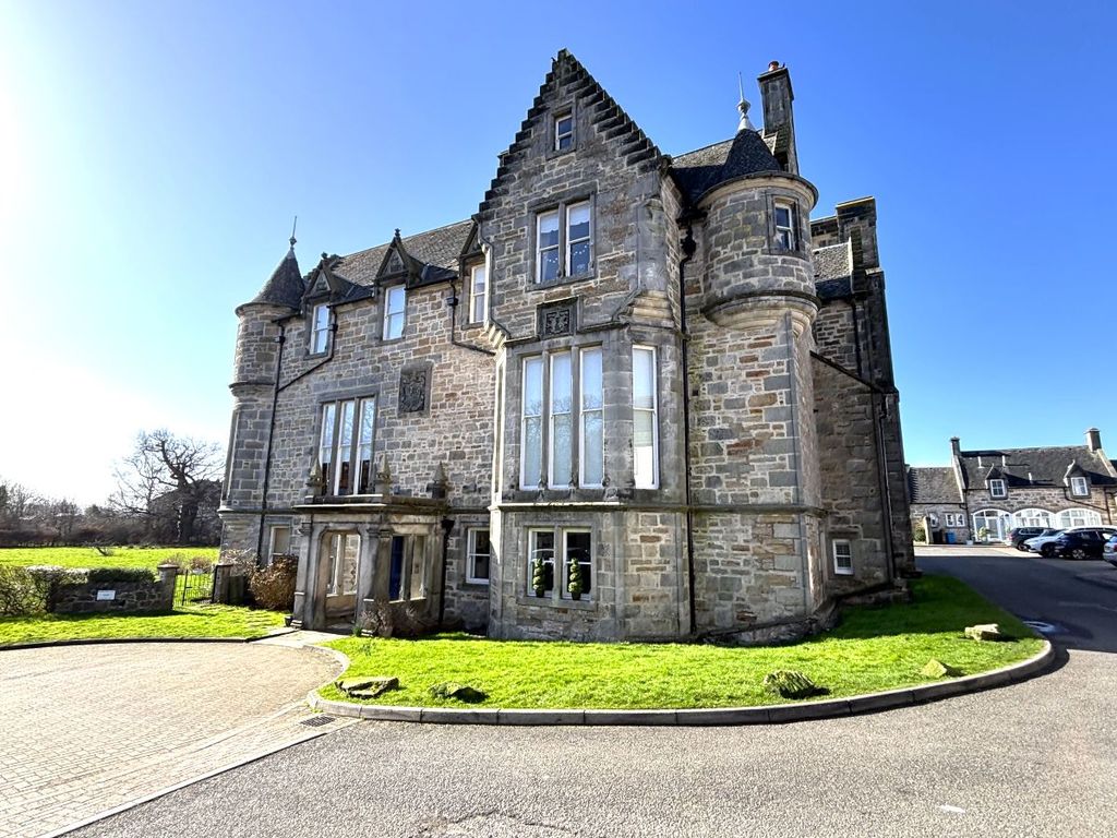 2 bed flat for saleFlat 2, Craig Flower House, Craigflower Court, Torryburn, Fife KY12