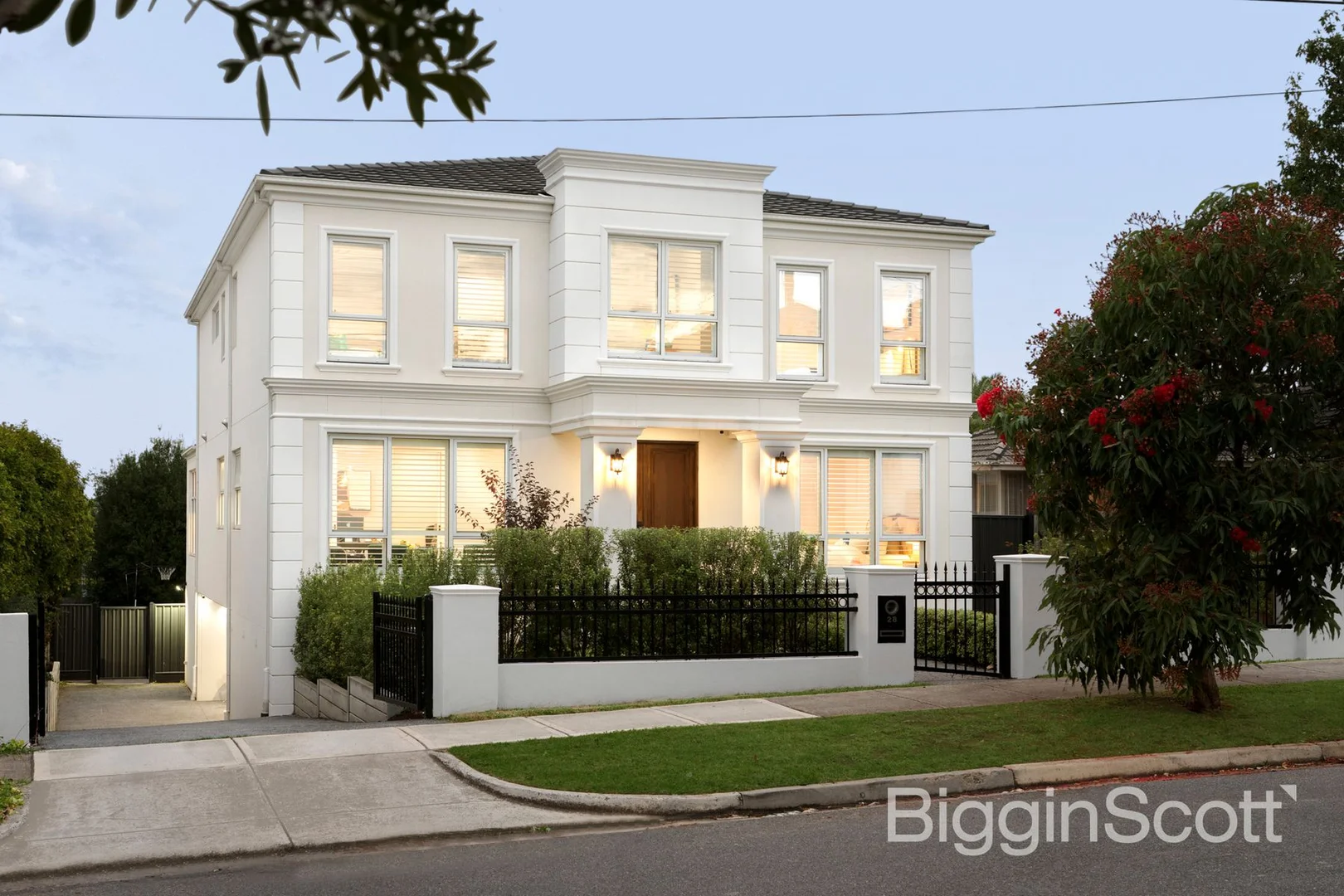 28 Daly Street, Doncaster East VIC 3109