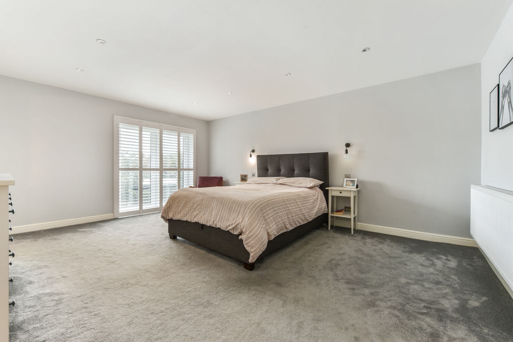 Additional image 18 of 4 bed detached house for saleRudwicks Close, Felpham PO22