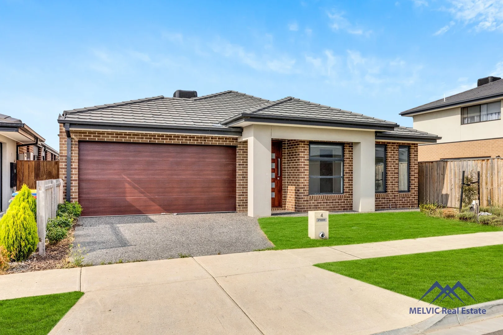 4 Favero Street, Clyde North VIC 3978