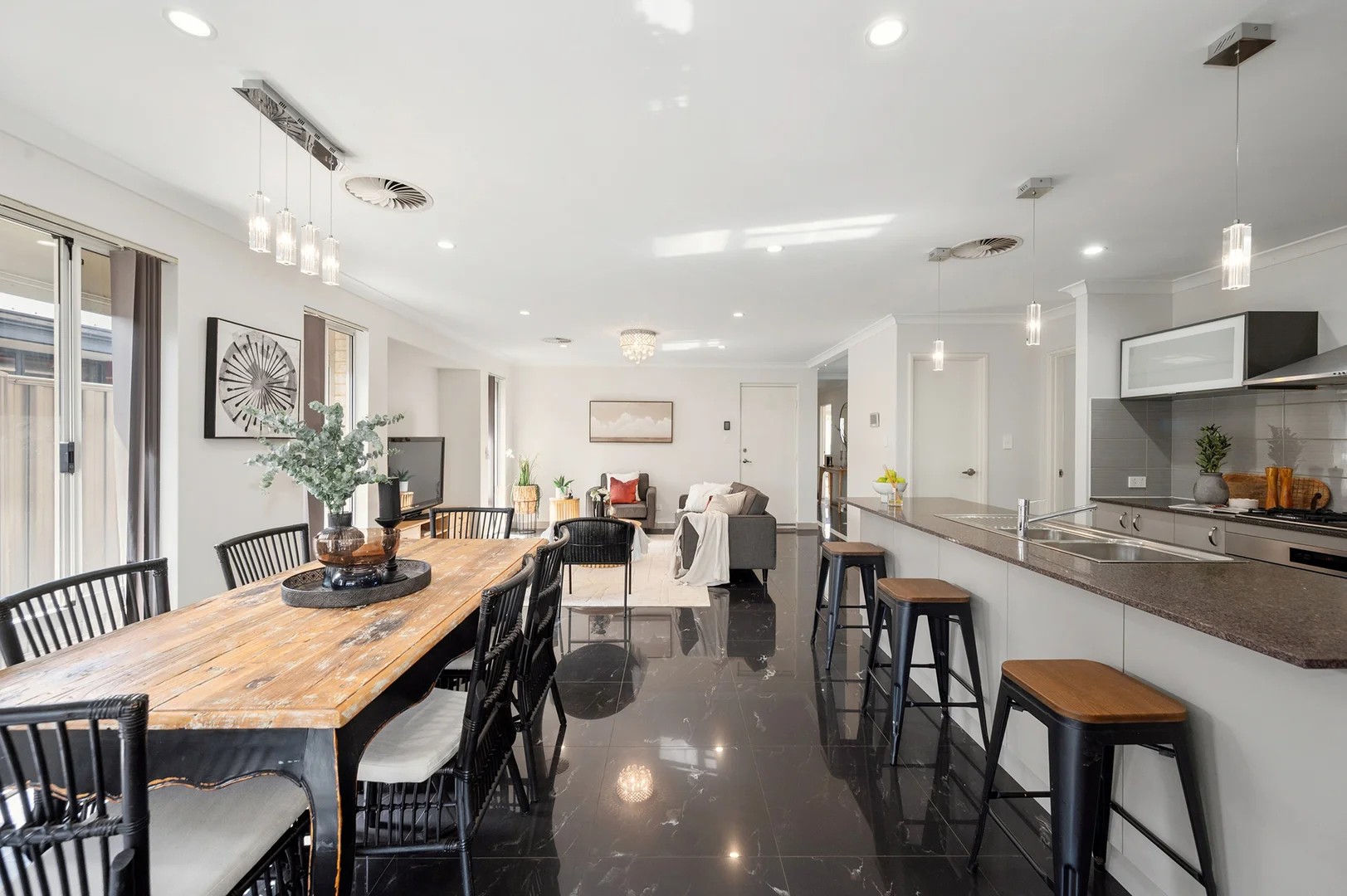 Additional image 11 of 19 Wimbledon Drive, Piara Waters WA 6112