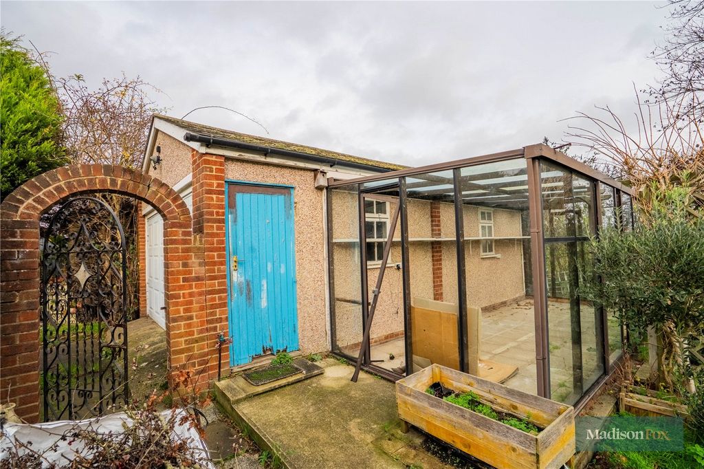 Additional image 15 of 2 bed end terrace house for saleForest Road, Ilford IG6