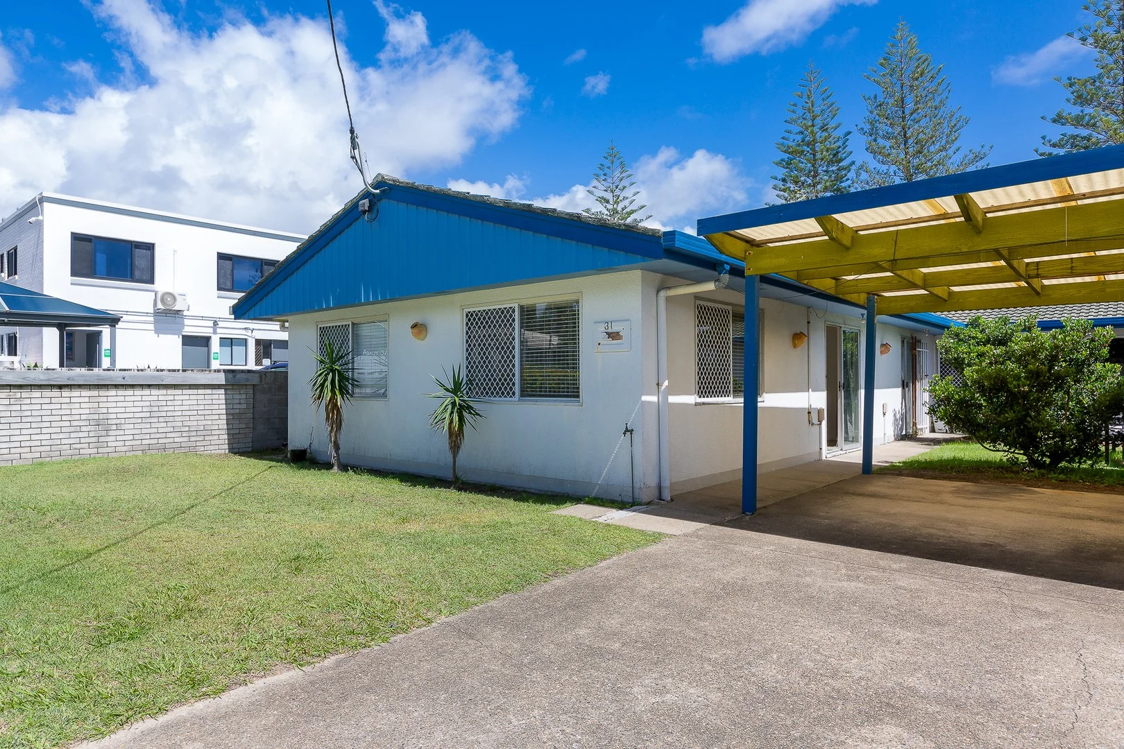 1/31 Seabeach Avenue, Mermaid Beach QLD 4218