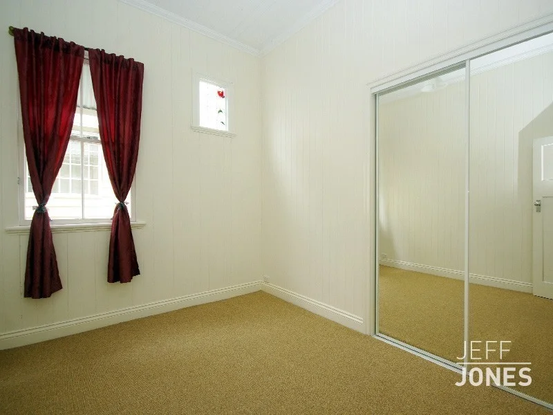 34A Brae Street, Coorparoo QLD 4151 photo 5