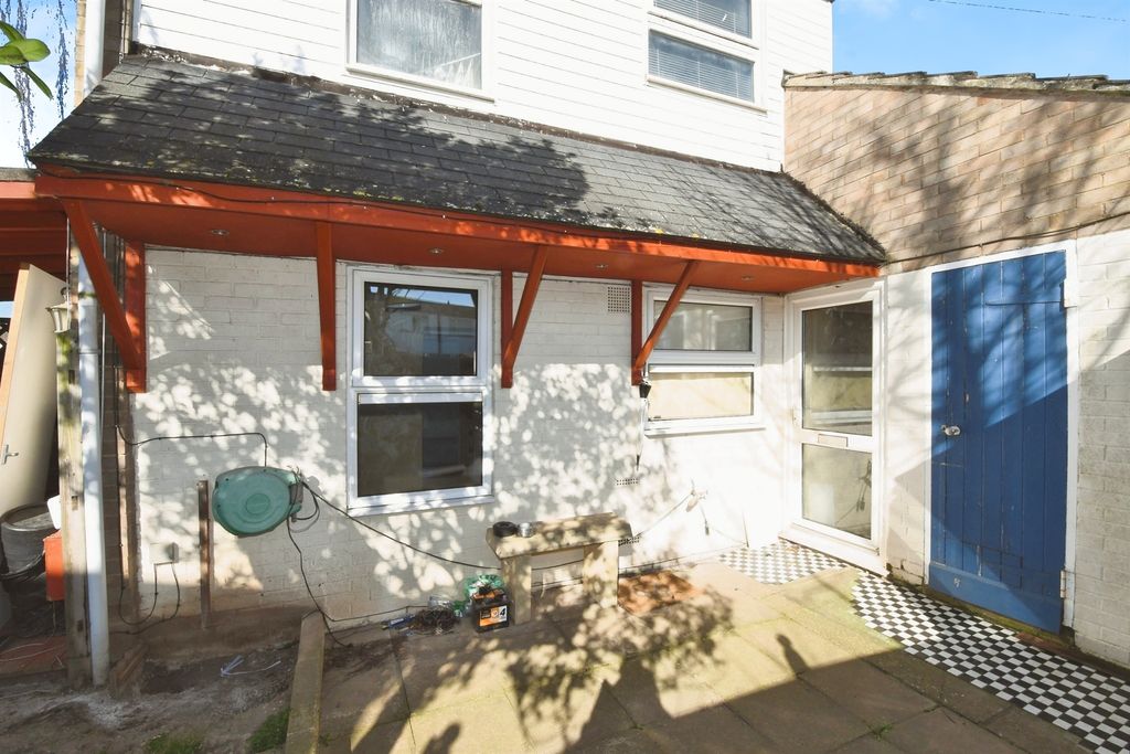 Additional image 6 of 2 bed flat for saleCarver Road, Boston PE21