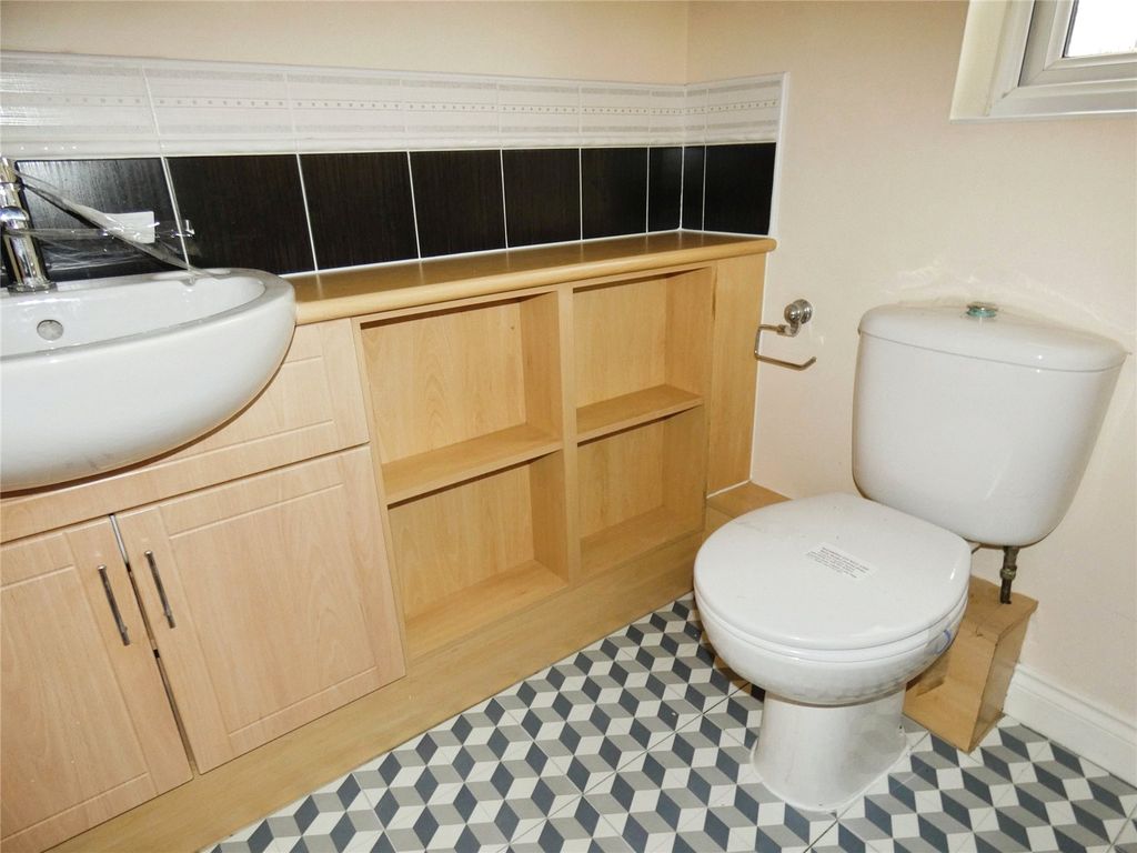 Additional image 7 of 2 bed flat for saleWatermans Walk, Carlisle, Cumbria CA1