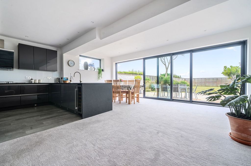 Additional image 5 of 3 bed detached house for saleWaters Edge, Aldwick PO21