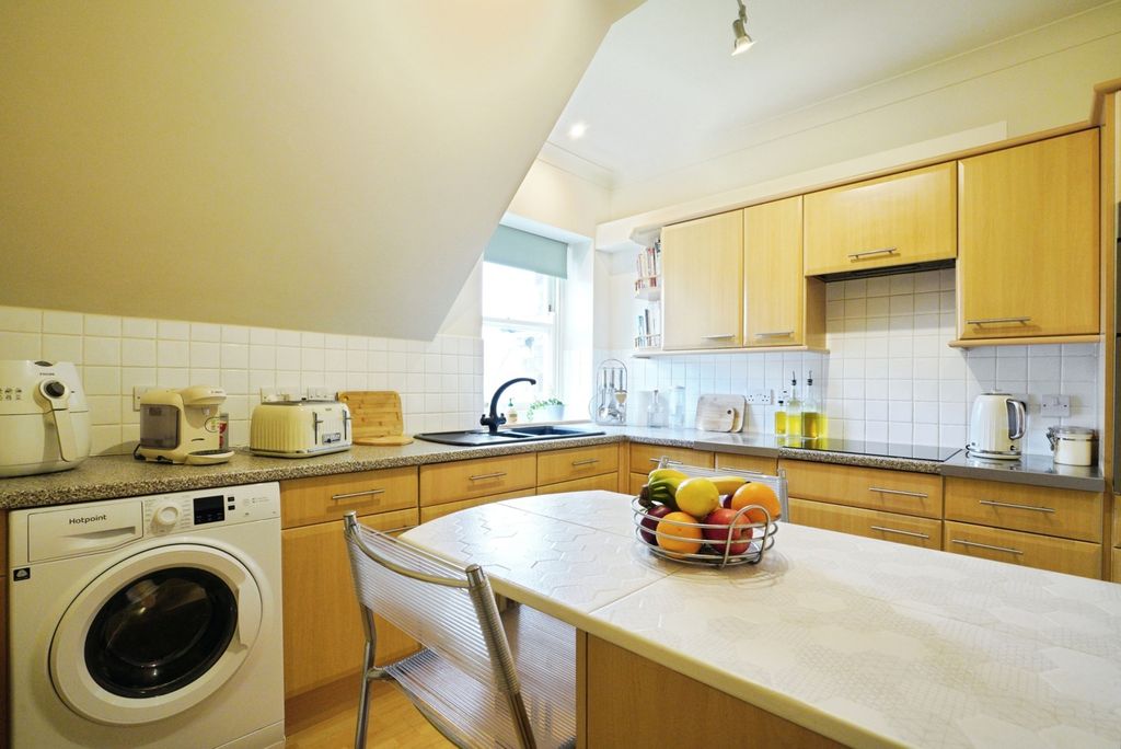 Additional image 7 of 3 bed flat for saleSt. Marys Gardens, Westheath Avenue, Bodmin, Cornwall PL31