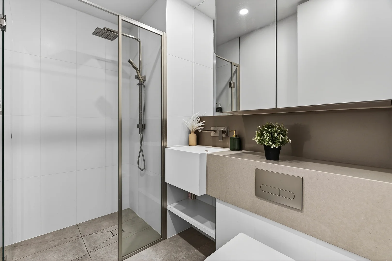 Additional image 6 of 1207/301 King Street, Melbourne VIC 3000