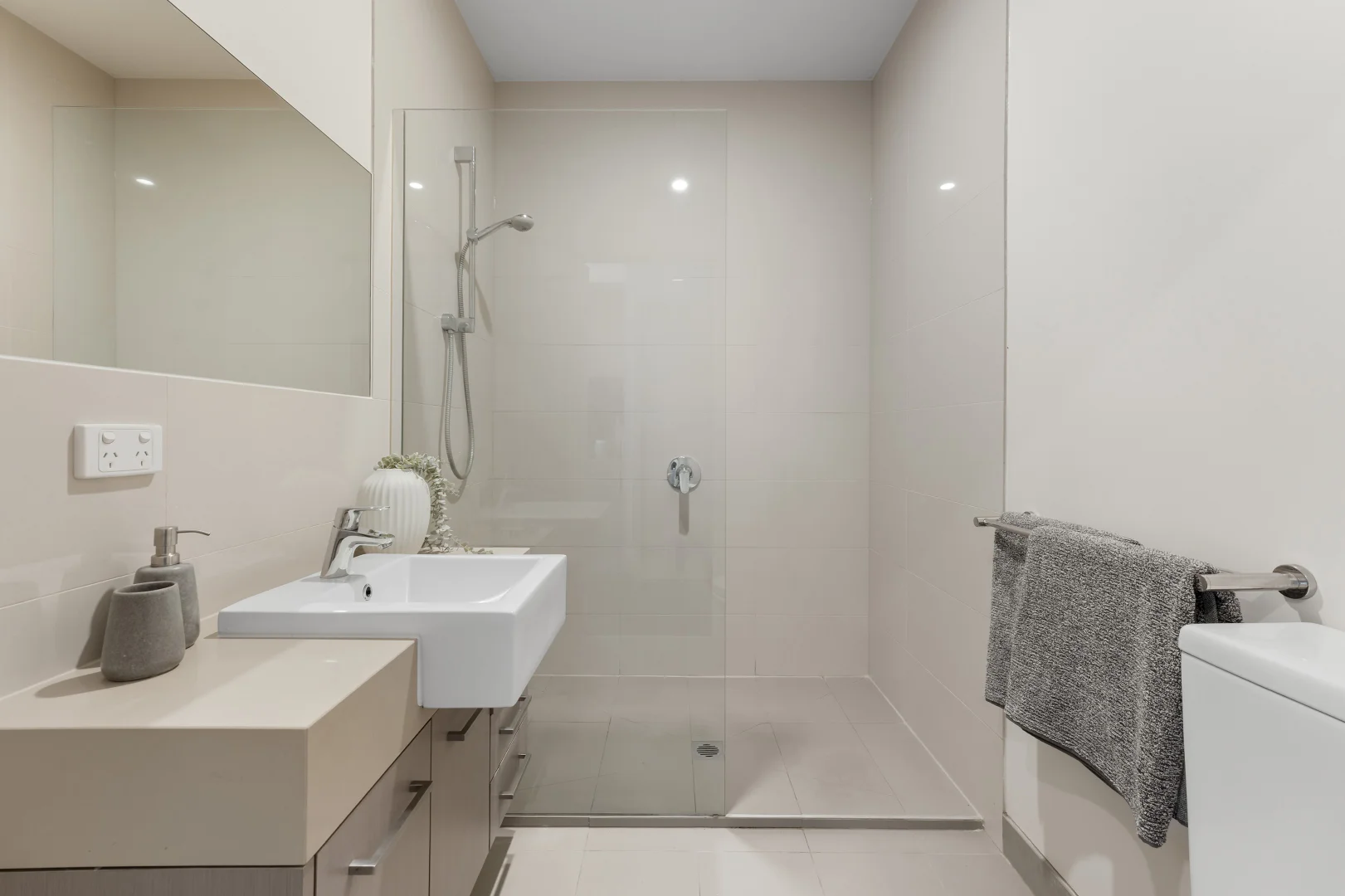 Additional image 13 of 104/9 Chesterville Road, Cheltenham VIC 3192