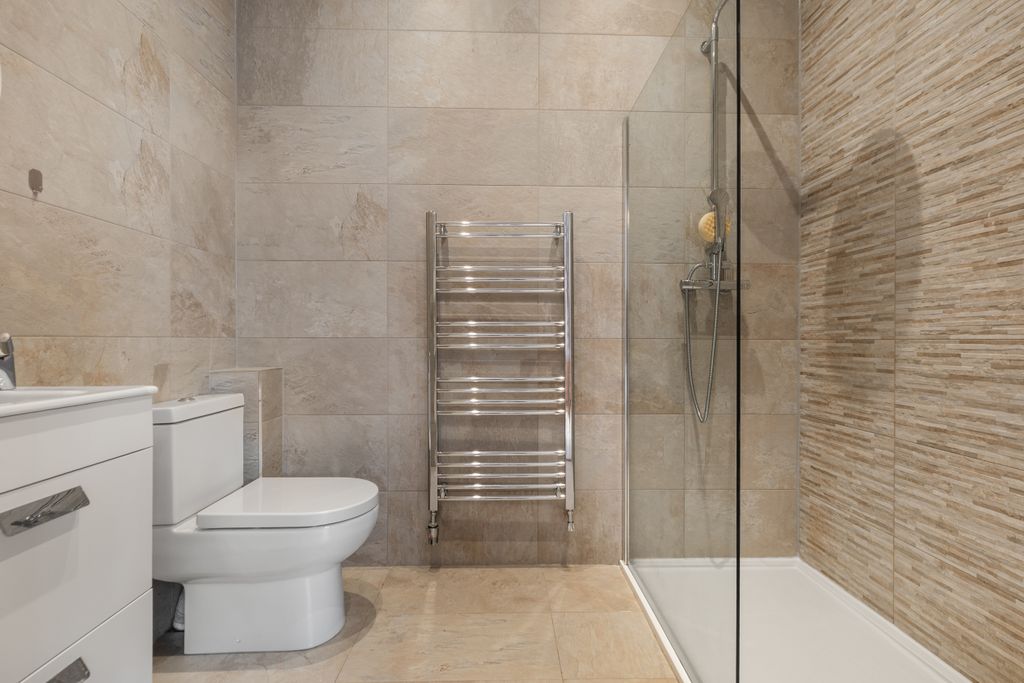 Additional image 25 of 4 bed detached house for saleKilmarnock Road, Glasgow G43