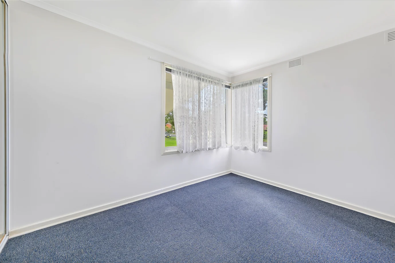 Additional image 5 of 100 Wilkie Crescent, Doonside NSW 2767