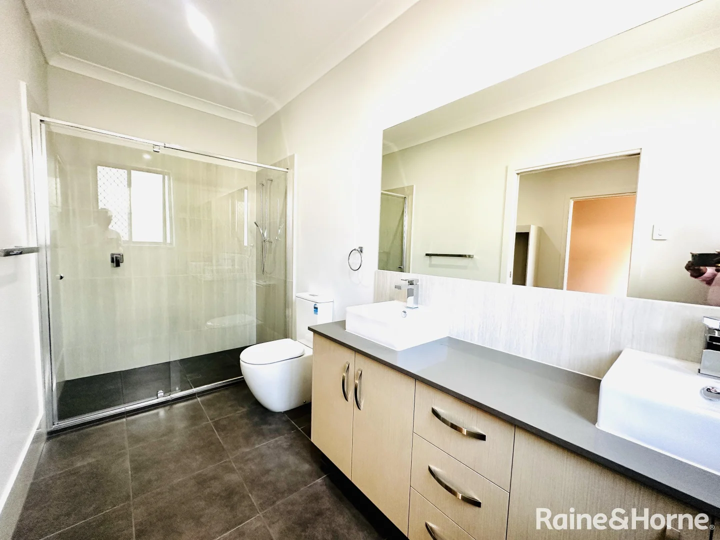 Additional image 13 of 27 Ewingsdale St, Doolandella QLD 4077