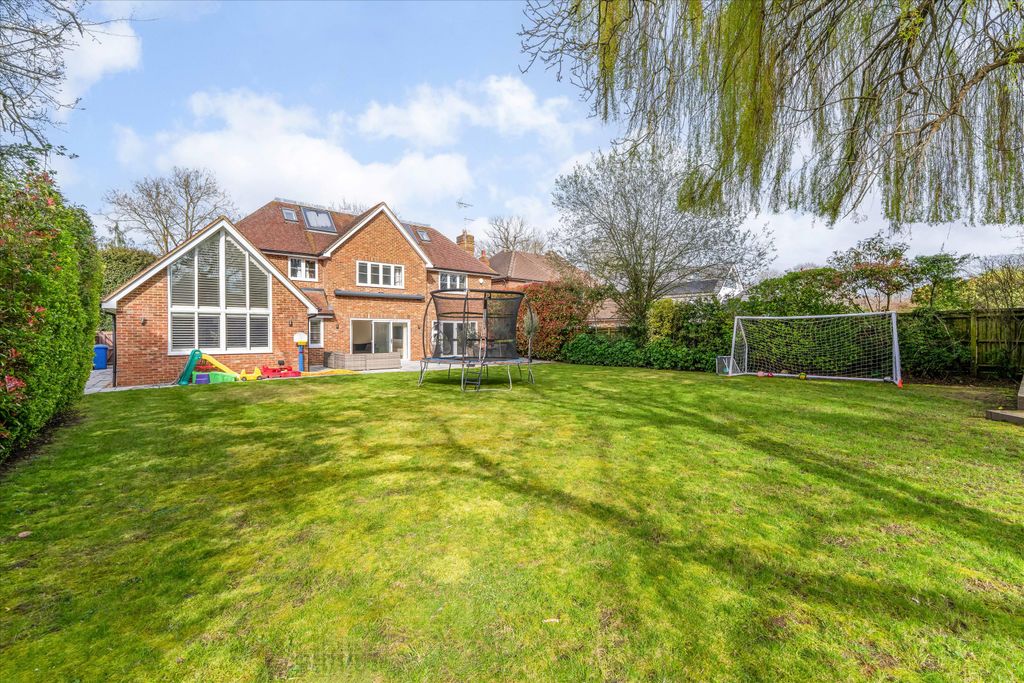 Additional image 4 of 7 bed detached house for saleTilehurst Lane, Binfield, Bracknell, Berkshire RG42