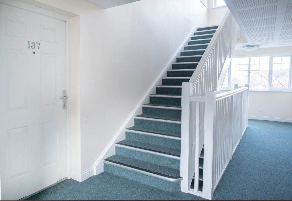 Additional image 2 of 2 bed block of flats for saleRiverside Close, Bridgwater TA6