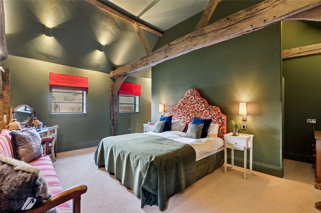Additional image 13 of 14 bed property for saleSnells Lane, Little Chalfont, Buckinghamshire HP7
