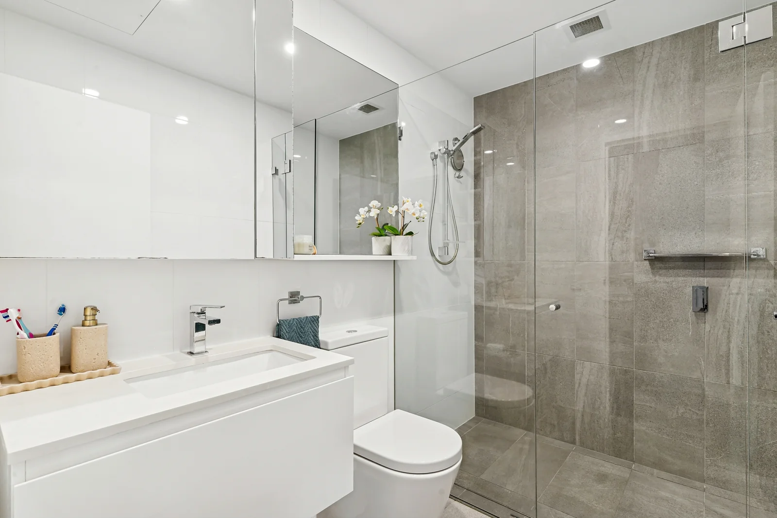 Additional image 7 of 2015/50 Pemberton Street, Botany NSW 2019