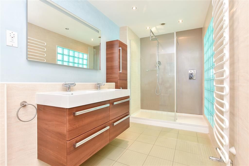 Additional image 15 of 4 bed detached house for saleWestern Esplanade, Broadstairs, Kent CT10