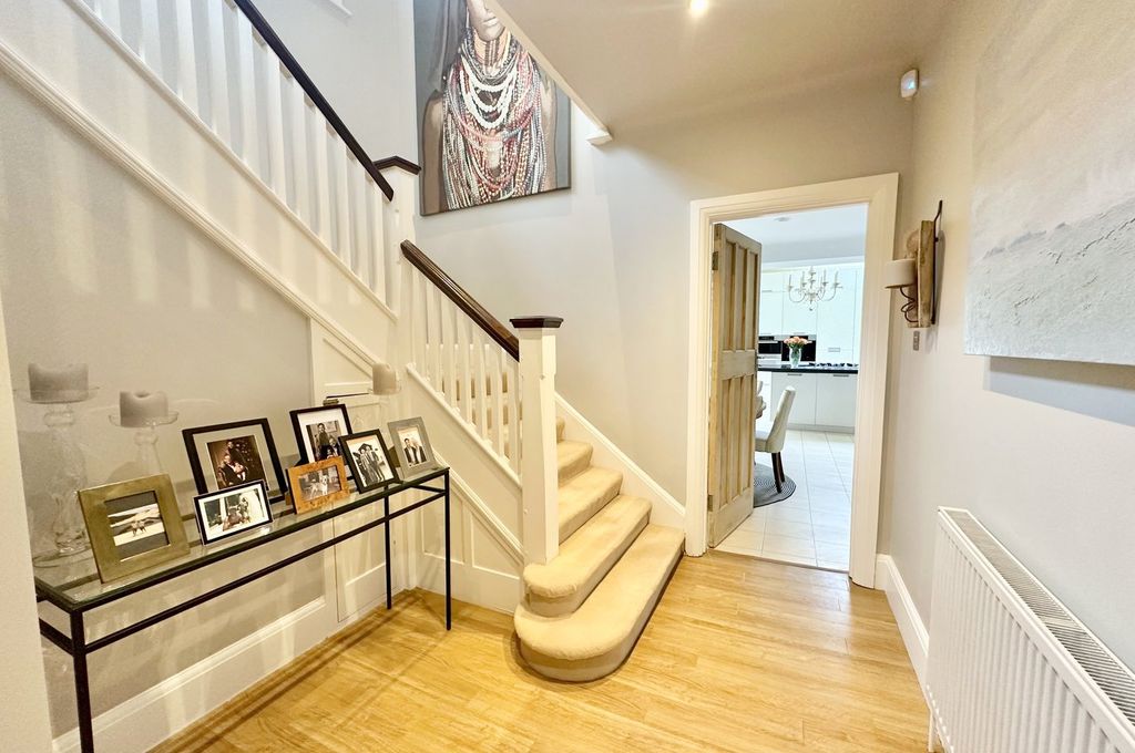 Additional image 4 of 3 bed detached house for saleEast Avenue, Talbot Woods, Bournemouth BH3
