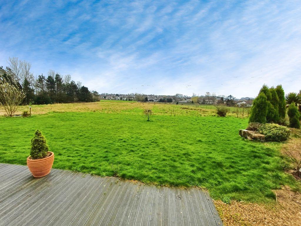 Additional image 22 of 4 bed detached house for saleKnowle Lane, Bradford BD12