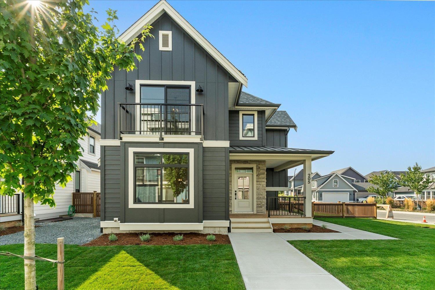 205 46211 PROMONTORY ROAD