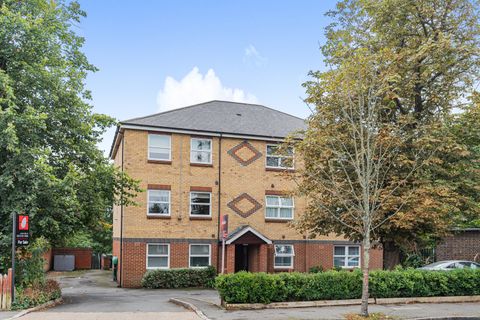 Horniman Drive, London SE23