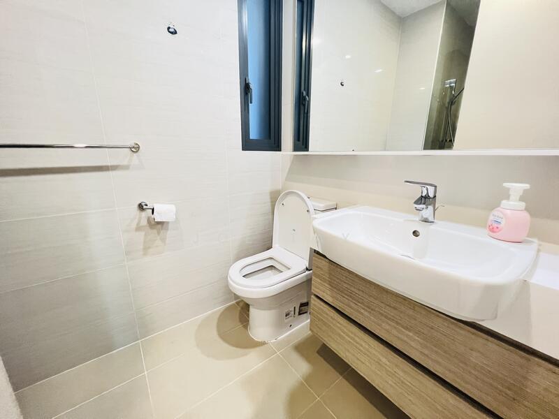 25 Compassvale Road photo 2