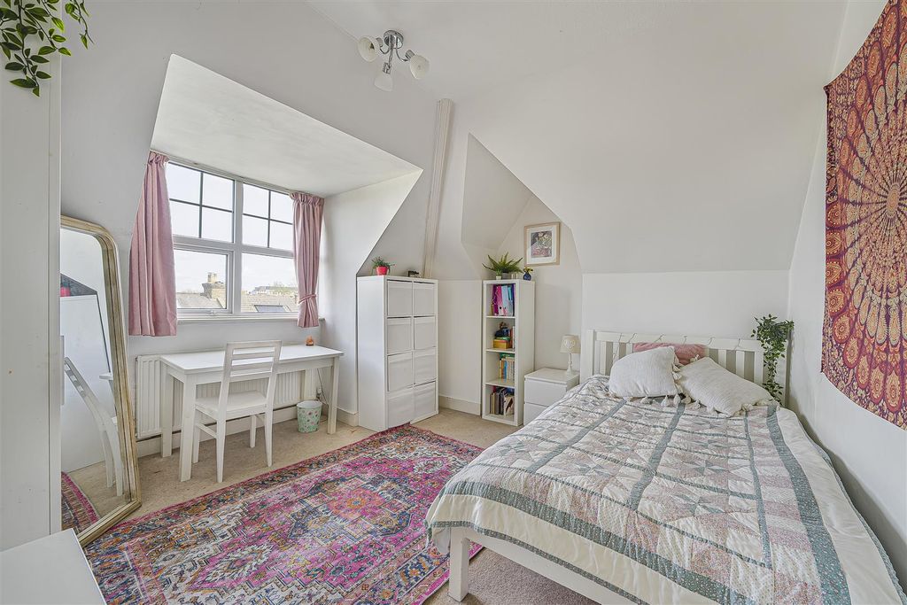 Additional image 15 of 4 bed flat for saleHighland Road, Bromley BR1