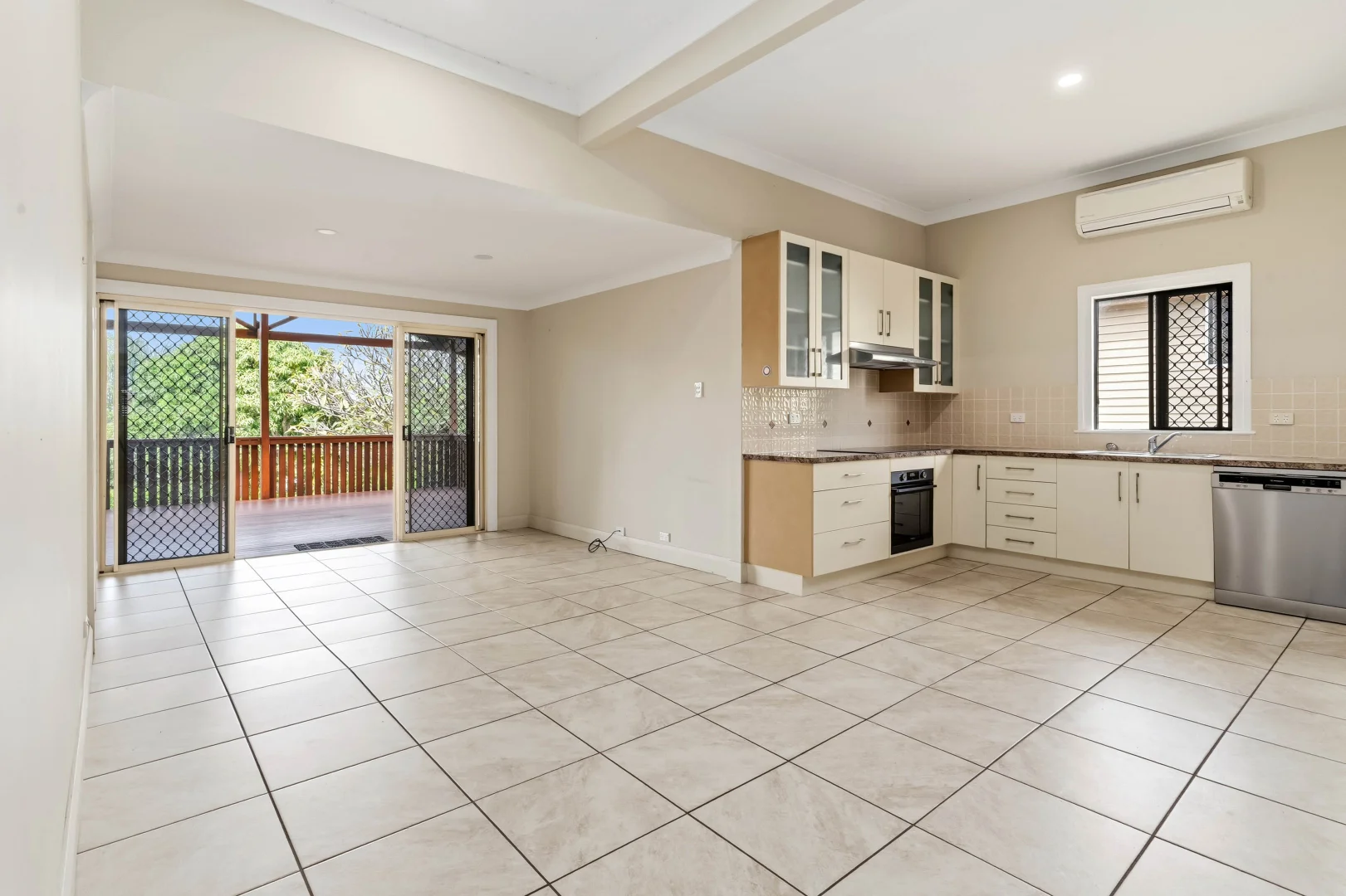 Additional image 3 of 31 Agnes Street, The Range QLD 4700